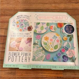 Wish Craft Flower Power Pottery Set